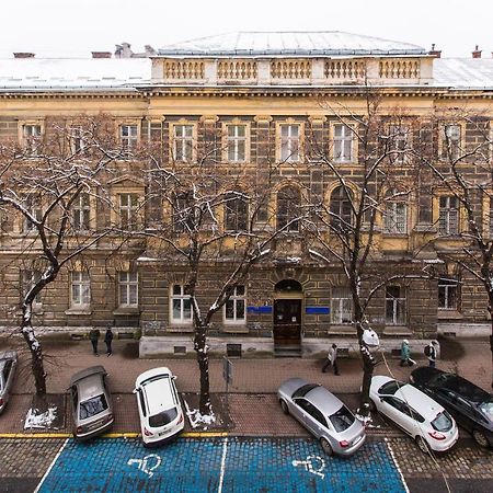 Avangard Qn Romana 26 Apart Lwów Zewnętrze zdjęcie