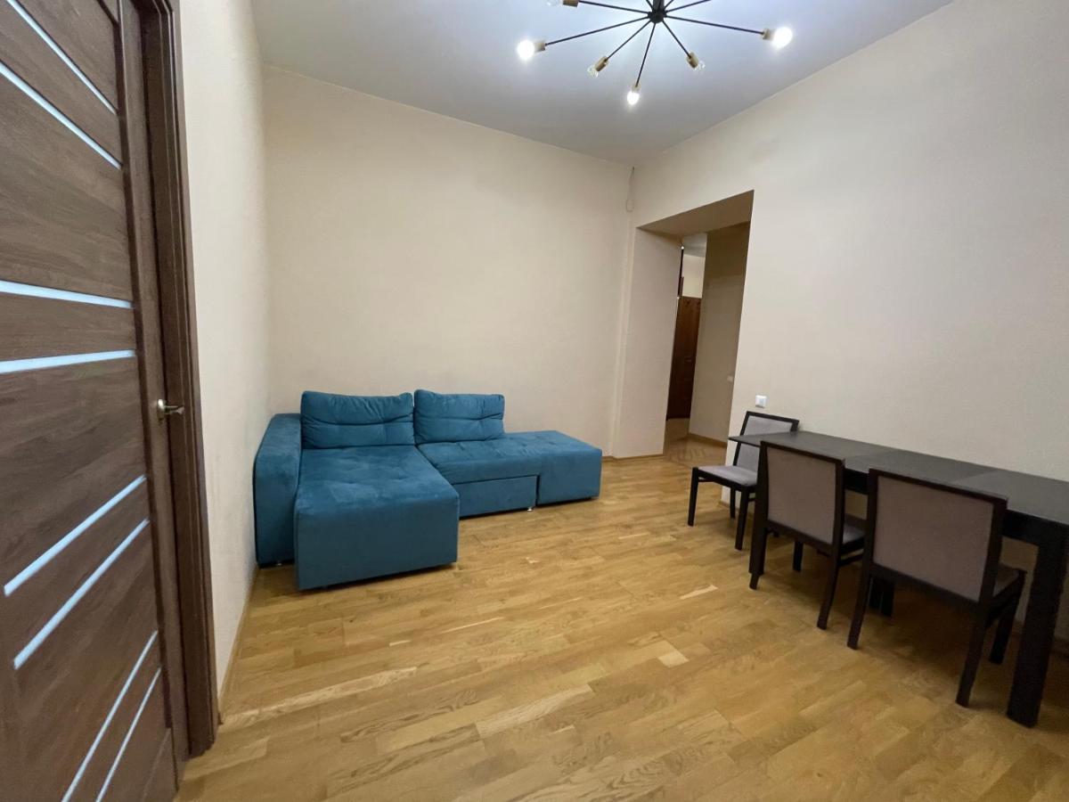 Avangard Qn Romana 26 Apart Lwów Zewnętrze zdjęcie